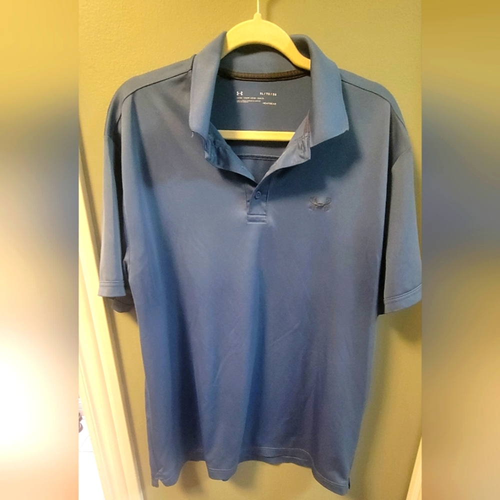 Mens Under Armour shirr